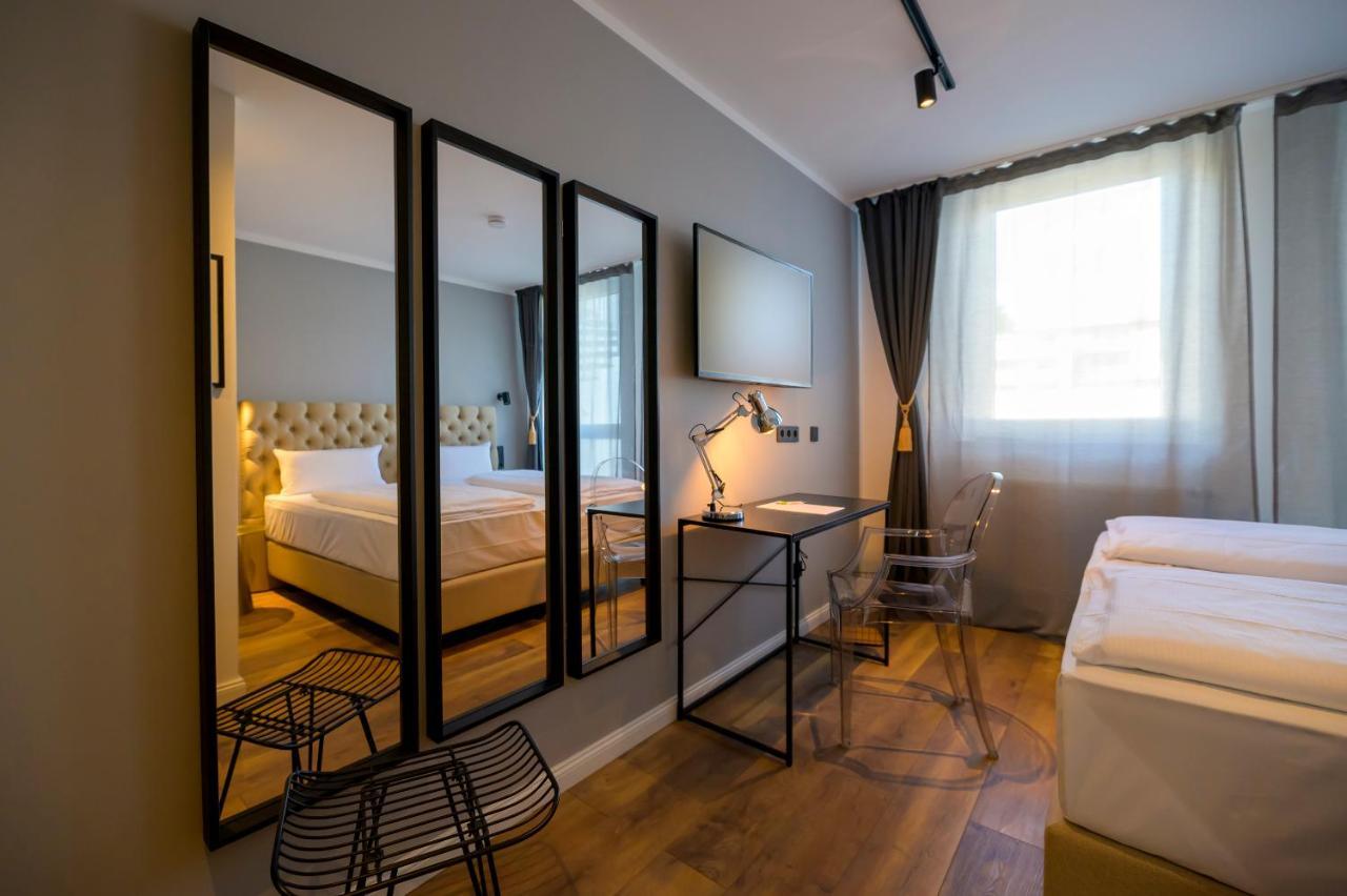 Nikii City Hotel レバークーゼン エクステリア 写真