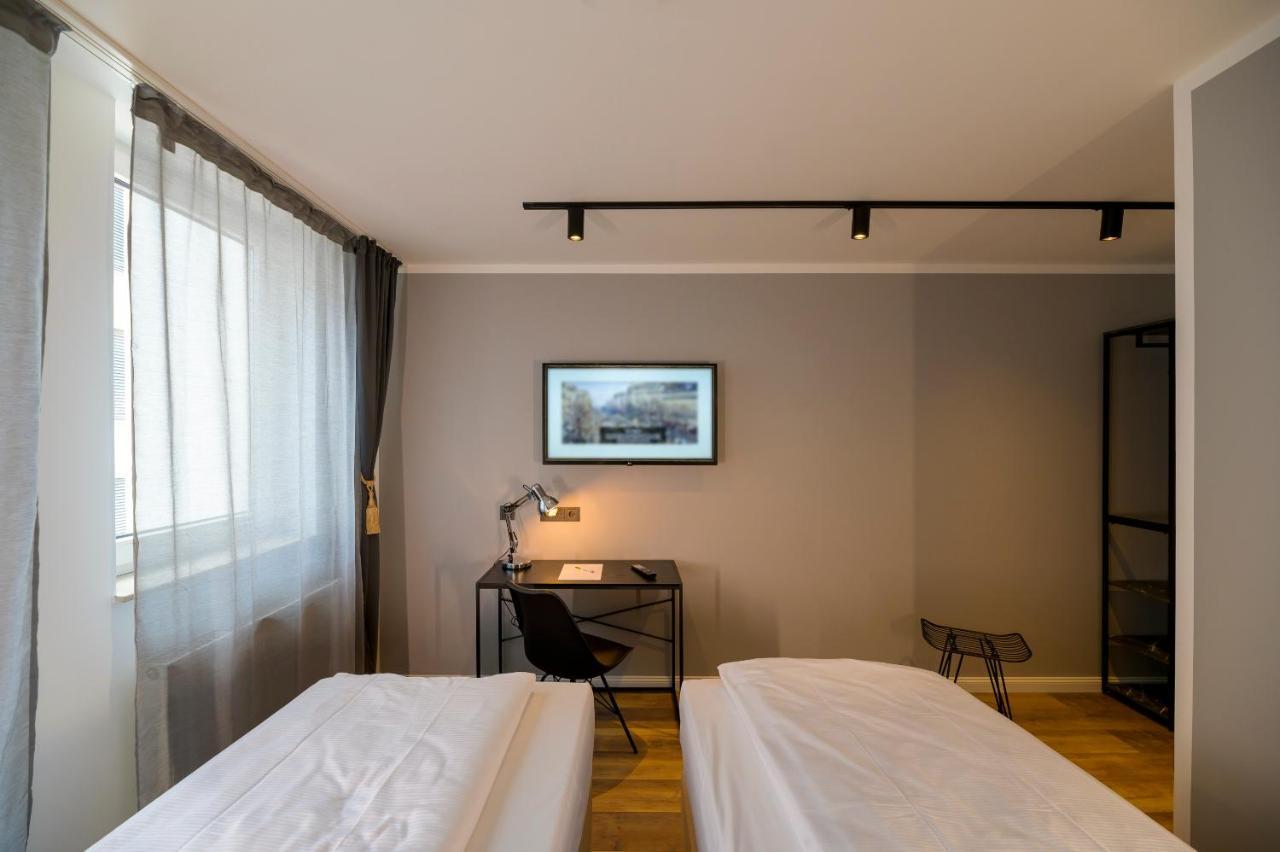 Nikii City Hotel レバークーゼン エクステリア 写真