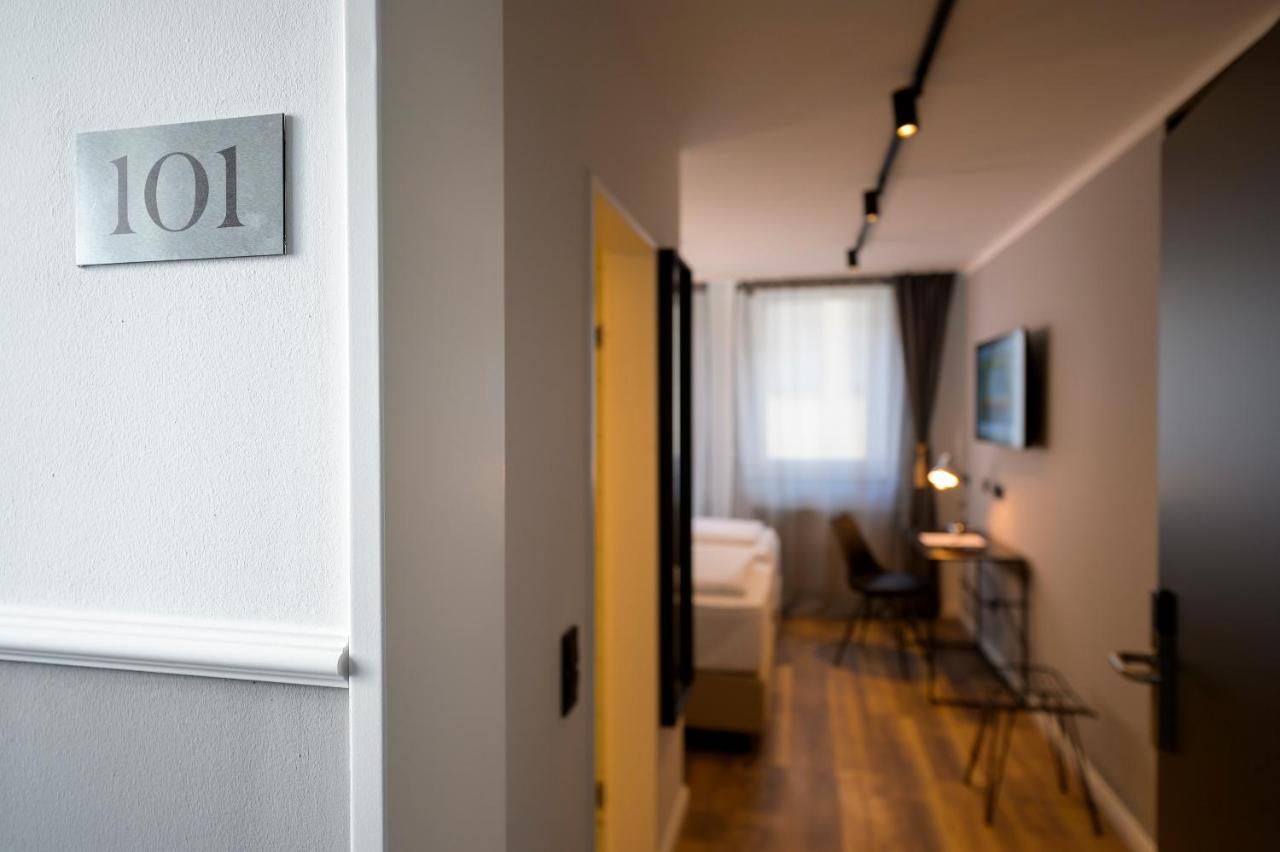 Nikii City Hotel レバークーゼン エクステリア 写真